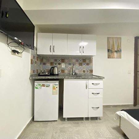 Ferienwohnung Comfortable And Central Studio Flat In Beyoglu Istanbul Exterior foto